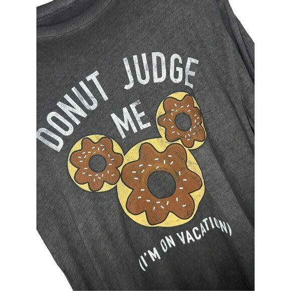 Disney Parks Men’s Small Mickey Mouse T-Shirt Brown Short Sleeve Donut Judge Me - Picture 2 of 5